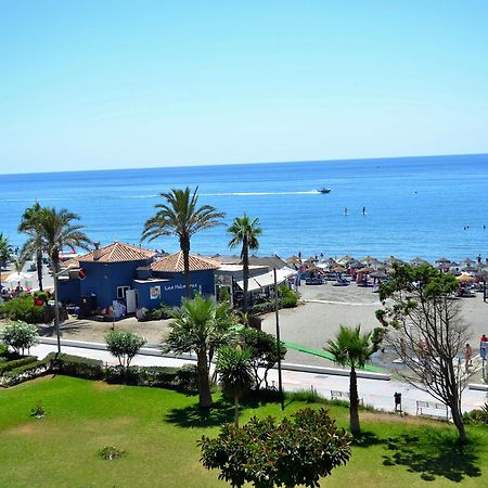 Spacious 1 Bedroom Apartment, Beach Front, Torrox Costa Zewnętrze zdjęcie